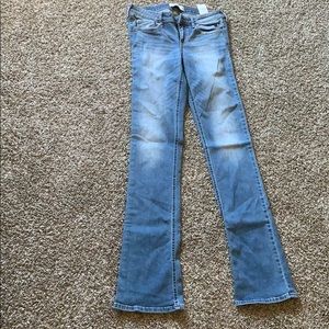 Hollister jeans